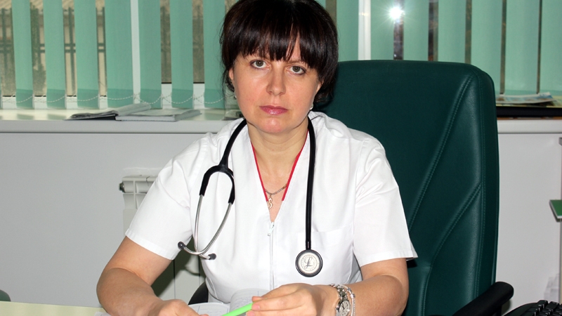 Dr. Elena Danteş, medic pneumolog în cadrul clinicii Embrio