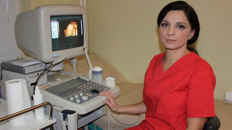 Mihaela Peteanu, ginecolog (3)