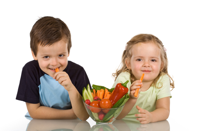 http://www.dreamstime.com/stock-photography-happy-kids-eating-vegetables-image8274902
