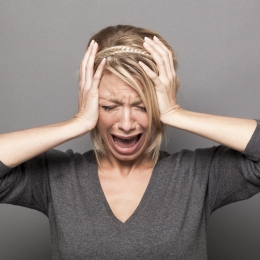 Rezolvă problema acceselor de furie pentru a face faţă situaţiilor stresante