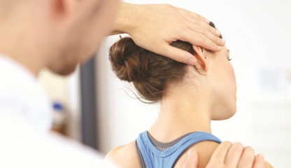 De ce ne amorțesc mâinile și picioarele? Explicațiile specialiștilor