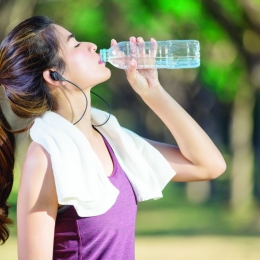 Cel mai bun moment al zilei pentru a bea apă este pe stomacul gol