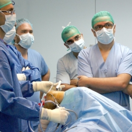 Artroscopia, indicată în cazul leziunilor intraarticulare