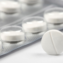 Aspirina şi paracetamolul în exces pot duce la cancer vezical