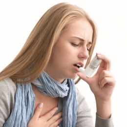 Astmul bronşic nu dispare, dar poate fi tratat