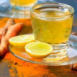Lămâia și curcuma au numeroase proprietăți benefice pentru sănătate