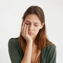 Buzele uscate se pot revigora cu ulei de cocos