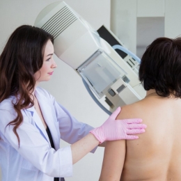 Aspectul de coajă de portocală al sânilor poate prevesti cancerul