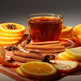 Ceaiul cu portocale și scorțișoară vă menține hidratați