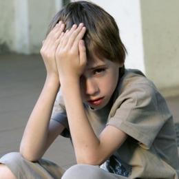Noul sindrom care face ravagii printre copii. Părinţii şi cei mici au nevoie de ajutor! Sfatul specialistului