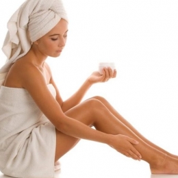 Crăpăturile în piele. Există tratament pentru vergeturi?