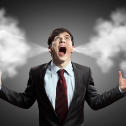 Crizele de nervi vă fac să vă simţiţi bolnavi şi anxioşi