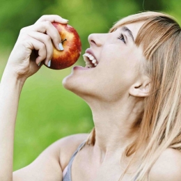 Cum aflați dacă merele sunt tratate cu chimicale