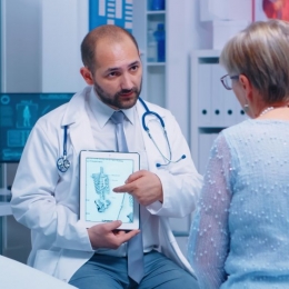 Densiometria ajută la estimarea riscului de fracturi osoase