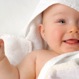 Protejaţi-vă copilul! Dermatita atopică poate apărea la scurt timp de la naştere