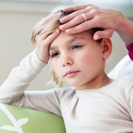 Durerile de cap la copii pot fi prevenite printr-un somn sănătos