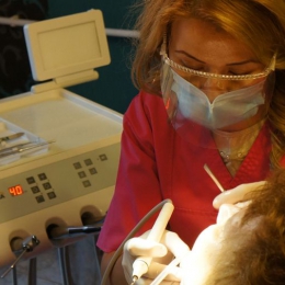 Ţi-e frică de dentist? Alege inhalosedarea!