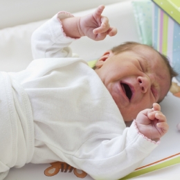 Criza de adaptare a nou-născutului: "febra tranzitorie"