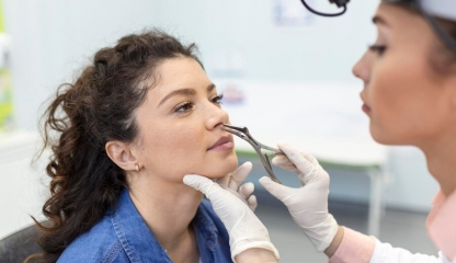 Nu fiți indiferenți! Deviația de sept nazal poate duce la complicații grave