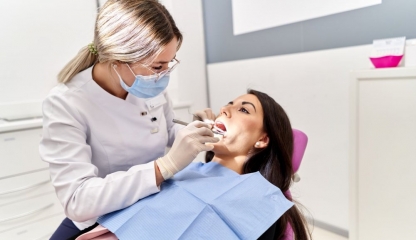 Cum să aveți grijă de restaurările dentare provizorii pentru un zâmbet sănătos