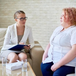 Kilogramele în plus vă dau de furcă? Puteți scăpa de ele prin micșorarea de stomac