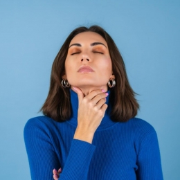 Aţi observat că aveți guşă? Mergeți imediat la medic!