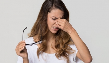 Nu tratați superficial ochii roşii sau iritaţi! Sunt afecţiuni care pot duce la pierderea vederii