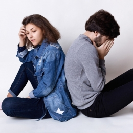 La psiholog: Despre dependenţa de apreciere. Când faci mereu ce vor alţii şi niciodată cum vrei tu