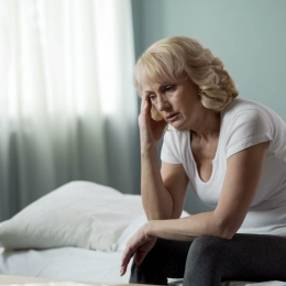 Menopauza poate să conducă și la tulburări de somn