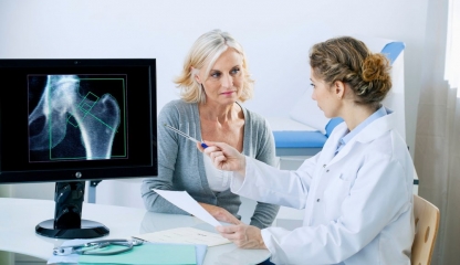 Osteoporoza, dușmanul persoanelor trecute de prima tinerețe
