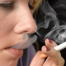 Cât de negative sunt efectele fumatului asupra sănătăţii orale