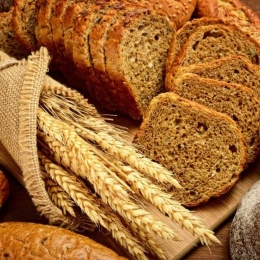 Intoleranţa la gluten debutează cu diaree şi pierdere în greutate