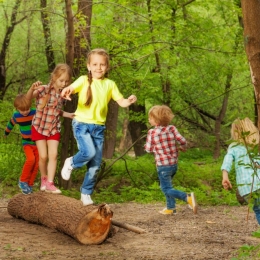 Unii copii pot suferi de hipermobilitate infantilă