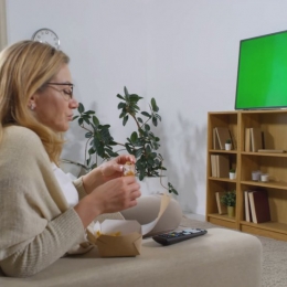 Carnea de pasăre insuficient preparată termic vă poate îmbolnăvi