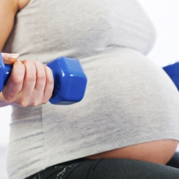 Kinetoterapia şi masajul, necesare pentru gravide