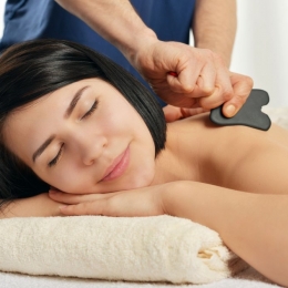 Masajul ne eliberează de tensiune şi stres