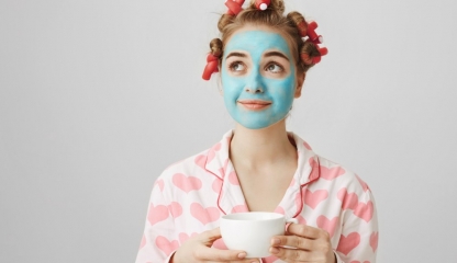 Măștile cu ceai - secretul discret al unui ten care strălucește natural