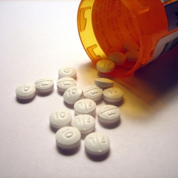 Medicamente vitale pentru bolnavii de cancer lipsesc din farmaciile româneşti