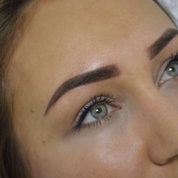 Cum pot fi acoperite tatuajele sau micropigmentările vechi