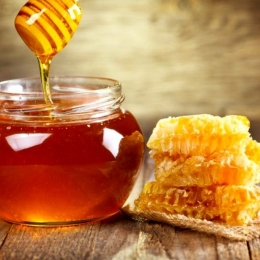 Mierea vă ajută la tratarea gutei și a ulcerului