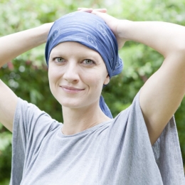 Nu ignoraţi simptomele cancerului la cap sau gât!