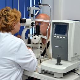 Tot mai mulţi oameni suferă de afecţiuni oftalmologice