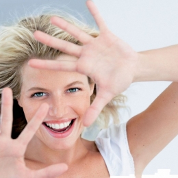 Palmele roşii pot anunţa probleme cu ficatul