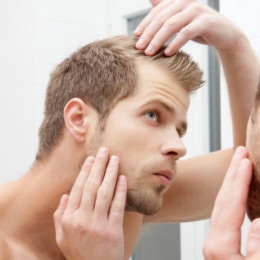 Părul din urechi poate prevesti diverse boli de inimă