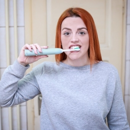 Voi ce tip de pastă de dinţi folosiţi? Care este cea mai bună, cu fluor sau fără?