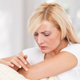 Vara - inamicul pielii! Cu ce probleme vă puteţi confrunta în acest anotimp