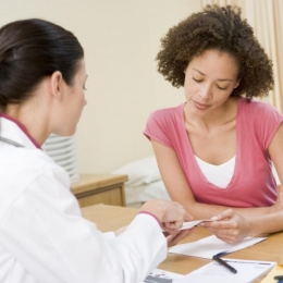 Neglijarea polipilor uterini duce la apariţia leziunilor precanceroase