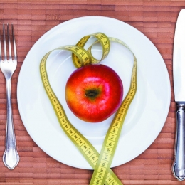 Postul intermitent. Cât de sănătoasă este această metodă de a slăbi