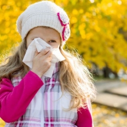 Rinita alergică la copii seamănă cu o banală răceală