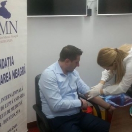 Angajaţii Primăriei, testaţi pentru HIV şi hepatită